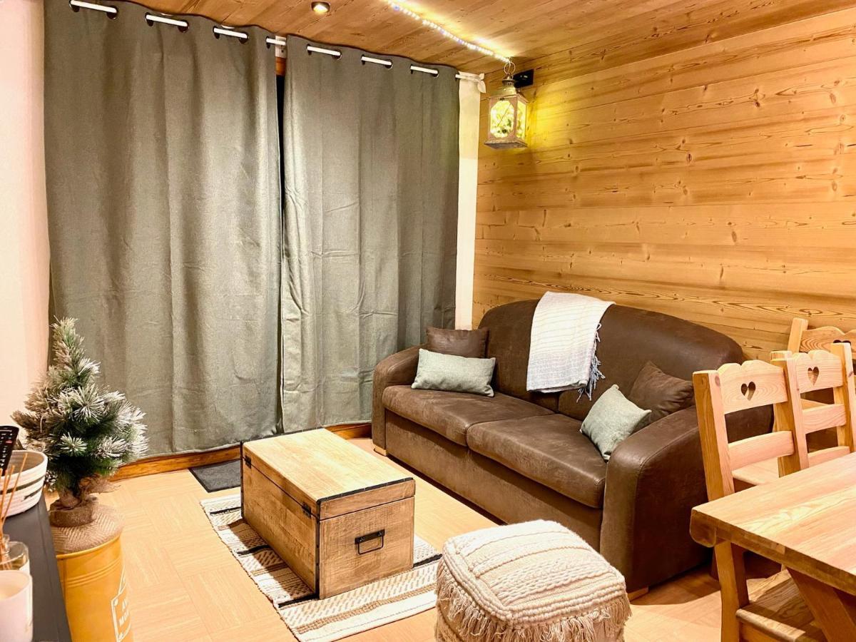 Appartement 2 Chambres Vue Pistes, Parking Privatif เลซอร์ ภายนอก รูปภาพ